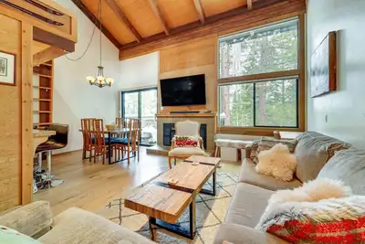 Image de Northstar Resort Condo w/ Hot Tub, Shuttle Access!