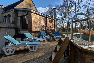 Image de Maison 4 à 6 personnes à Sarlat, piscine hors-sol privée