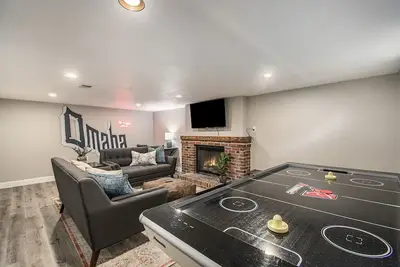 Image de Charming Benson Home | Fenced Yard & Bbq!