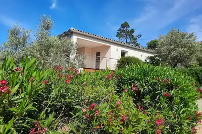 Image de Villa 300 m de la plage, 10 couchages