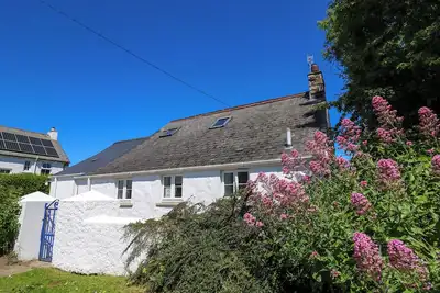 Image de Tegfan, pet friendly, country holiday cottage in Dinas Cross