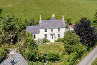 Image de Pendre Farmhouse, family friendly, with open fire in New Quay