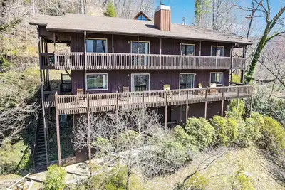 Image de Magnificent Views/Hot Tub/Fire Pit/Arcade