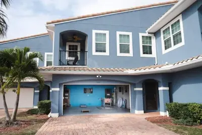 Image de Luxury Condo by the Beach