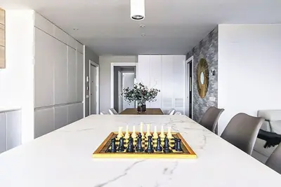 Image de 3br Luxury high floor & Terrace near L'illa - Max