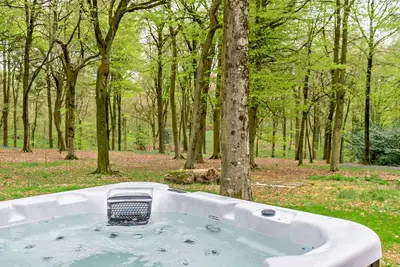 Image de Two dog friendly holiday properties with hot tub - Keepers Homes
