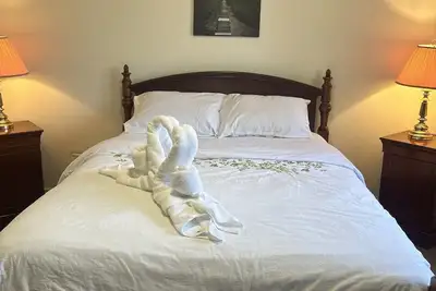 Image de 201 Room in a cozy house at Leslie St & Finch Ave! Close to Seneca and 404!