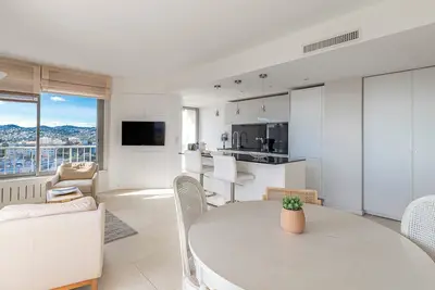 Image de Appartement avec piscine - vue sur mer