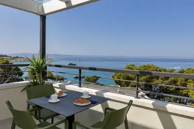 Image de Appartement de vacances en bord de mer à Makarska, 2 chambres à coucher, balcon