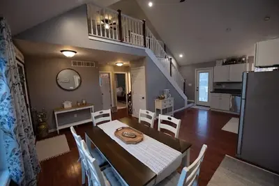 Image de The Loft Haus 7 Minutes to Downtown Frankenmuth! Accross from the Cass River!