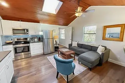Image de Peaceful Songbird Cabin in Canyon Lake! Only 5 minutes for the lake & river!