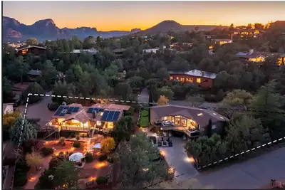 Image de Uptown Epic - Wow Views! 25Guests 2Homes 10br 9ba 2Pool 2Spa 2GamesRM Location