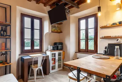 Image de Appartement \"Loft Vicino a Forte dei Marmi\" avec Wi-Fi & A\/C