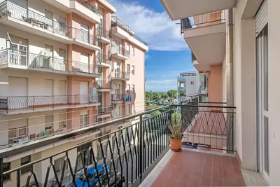 Image de Appartement 'La Casa Dei Nonni' avec vue sur mer et balcon