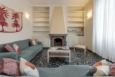 Image de Appartement \"Giotto Palace\" avec balcon, Wi-Fi et climatisation