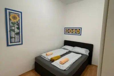 Image de Spacious 2br Apt. Next to the Danube River