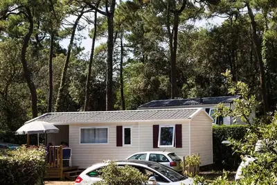 Image de Mobil Home Confort 28m² - 3 chambres - Grande terrasse + Tv 6 personnes
