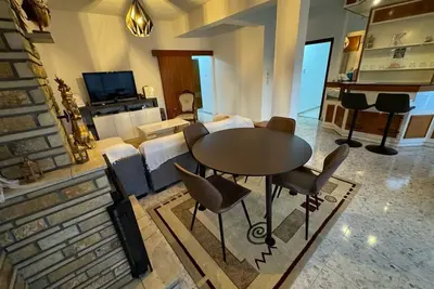 Image de Centrally located 3 bedroom apartment in Limassol Cyprus