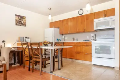 Image de 29th Floor Waikiki Banyan, Full Kitchen and Free Parking