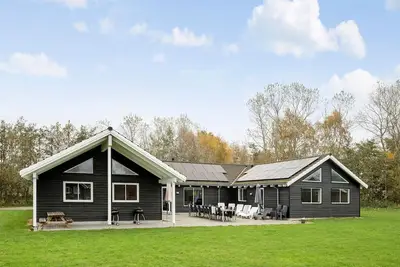Image de Belle maison Ă Idestrup avec sauna