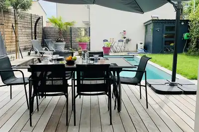Image de Maison de vacance Ă Bordeaux avec piscine
