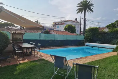 Image de Villa avec piscine privée à Juan-Les -Pins, centre ville