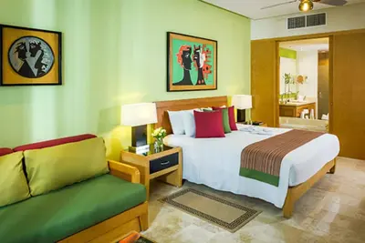 Image de Large studio in jungle paradise. Plentiful pools, restaurants on gorgeous beach.