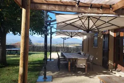 Image de Magnifique villa au calme, idéale pour 2 familles.