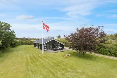 Image de Superbe maison à Hjørring avec sauna