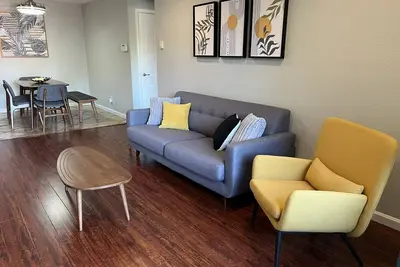 Image de Bright 2b2b near Santana Row