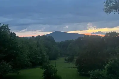 Image de 18 Acre Vermont Farm With Mountain View Near Stowe