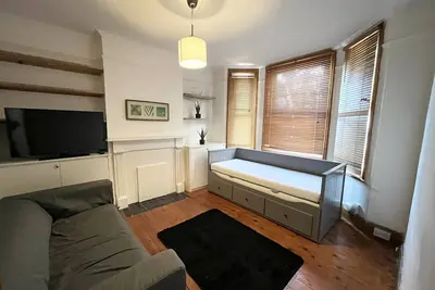 Image de Spacious flat w\/ patio garden