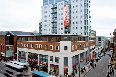 Luxury two doubled bed apartment Heart of Leeds city centre headrow