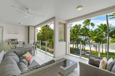 Image de Oceanic Oasis Your Pool Paradise by Palm Beach