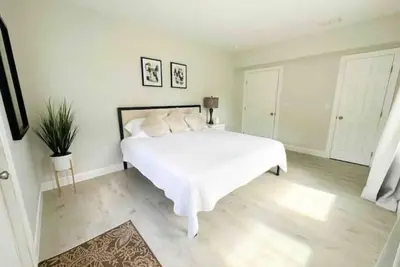 Image de 3 Bdrm Modern Unit