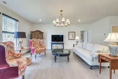 Image de Remote Work-Friendly Meadowville Landing Getaway