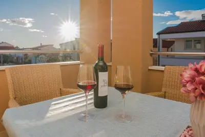 Image de Apartment in a quiet area | for 6 persons | fully equipped