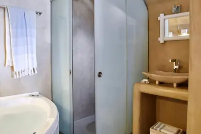 Image de Stunning Santorini Villa | Honeymoon Villa | Breathtaking Caldera Sea & Sunset Views and Hot Tub | Oia