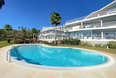 Image de Luxury Apartment in HiguerĂłn - Serenity