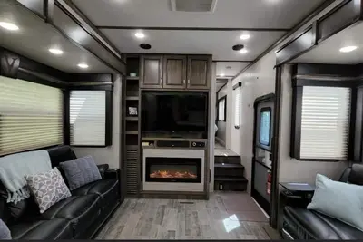 Image de Two bedroom Glamping Rv fully stocked/ golf cart