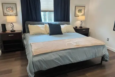 Image de Apartment J: Jamestown Bay -Car Rental Option