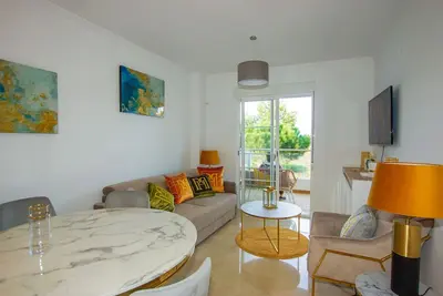 Image de Elegant 2 -bedrooms apartment in Small Oasis Resort