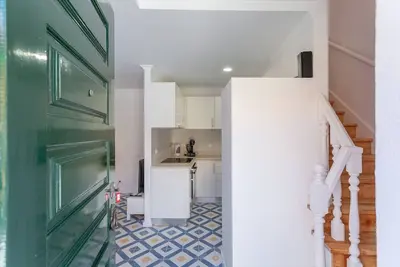 Image de Localizado no Centro de Lisboa com Excelentes Acessos e Bons Restaurantes