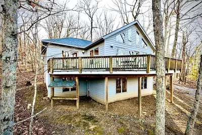 Image de Majestic Mtn Cabin w quick hiking access & short distance to overlook!