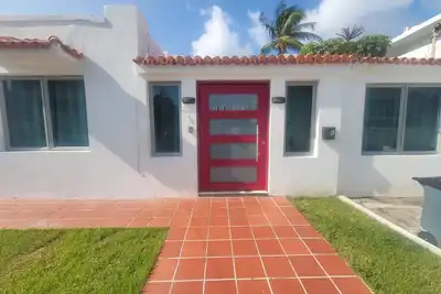 Image de Bear - Spacious 3bd 2 blocks from the beach Ce1