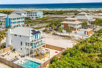 Image de Luxury Perdido Cove Home w/Beach Access |Sauna |Private Heated Pool |Game Room |Ev Charger |Home Gym