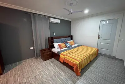 Image de Neat and Cozy 1 Bedroom Apartment with Kitchen & Water Heater at Fise Pokuase