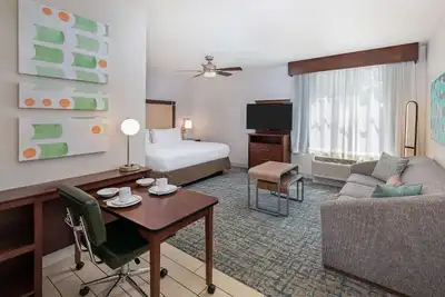 Image de Perfect North Atlanta Getaway: Indoor Pool, Fitness Center & Free Parking