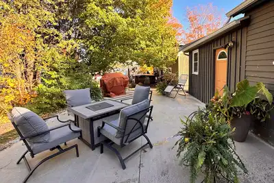 Image de Pinecone Haven - Where Northwoods meets the Southwest