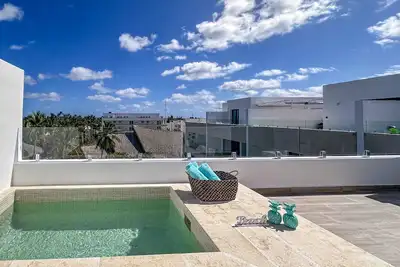 Image de Elegant and spacious Penthouse with Ocean View